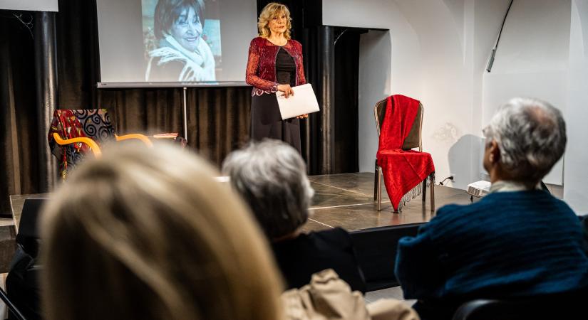 Piros Ildikóval nyit újra a Szabó Magda Kamaraszínház