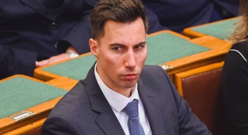 Íme Radnai Márk bombázó barátnője: Délia olyan, mint egy modell a közös fotón