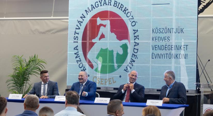 Az olimpiai bajnok elindul a Magyar Birkózó Szövetség elnöki posztjáért