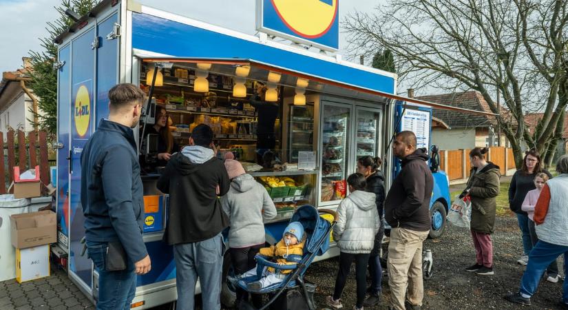 A Lidl utcahosszal vezeti a magyar kiskermezőnyt, a Penny már az Aldi előtt