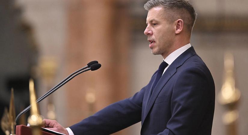 Így távolítaná el Magyar Péter a lemondani nem hajlandó Sulyok Tamást