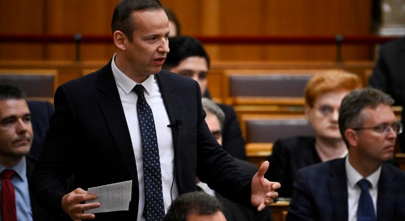 Toroczkai László: Magyar Péter 35 perces dajkamesével örvendeztette meg a Házat