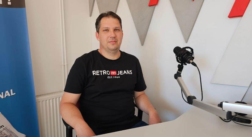 Gyerekkori álomból lett hivatás – Év pedagógusa díjat kapott a salgótarjáni oktató