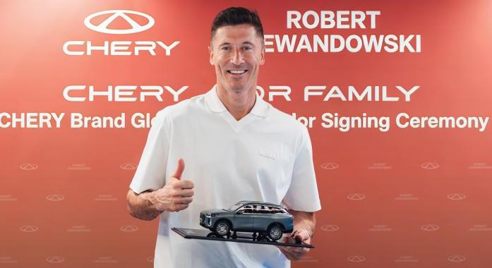 A CHERY hivatalosan bejelentette: Robert Lewandowski lett a márka globális nagykövete Világsztárt igazolt a CHERY!