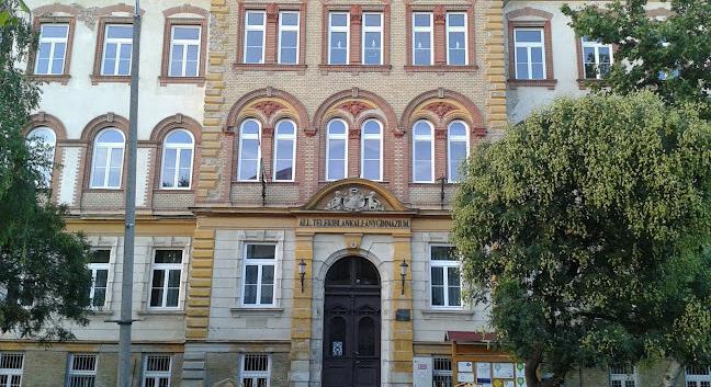 Felújítják a Mezőtúr 127 éves középületét