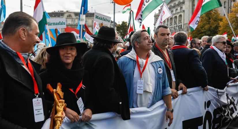 Ifj. Lomniczi Zoltán veszi át CÖF-CÖKA vezetését