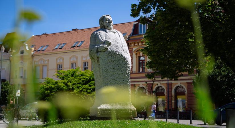 Havránek Ferenc a Rapcsák-szobor ügyéről: a vásárhelyieknek ismerniük kellene a teljes történetet