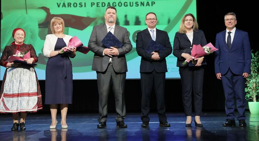 A nyíregyházi pedagógusok oktatnak, nevelnek, s diákjaikon keresztül alakítják a jövőt (fotók, videó)