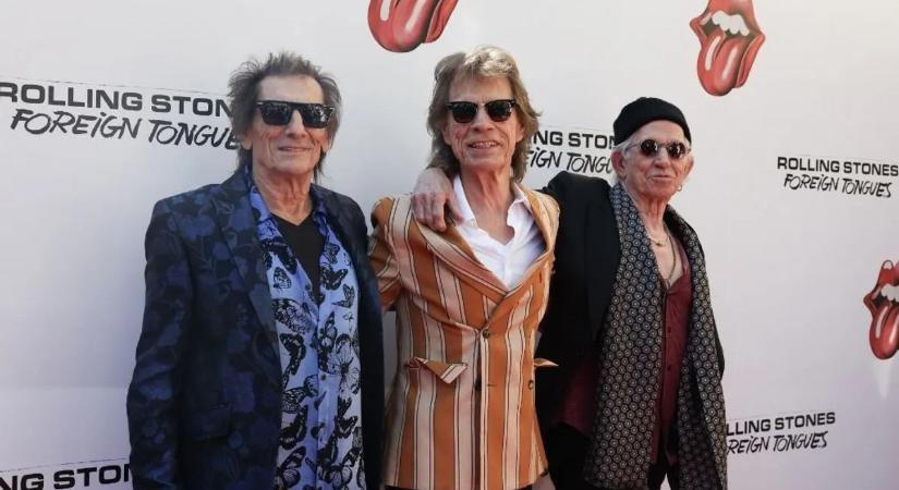 A Rolling Stones legendás gitárosa 82 évesen dédnagypapa lett