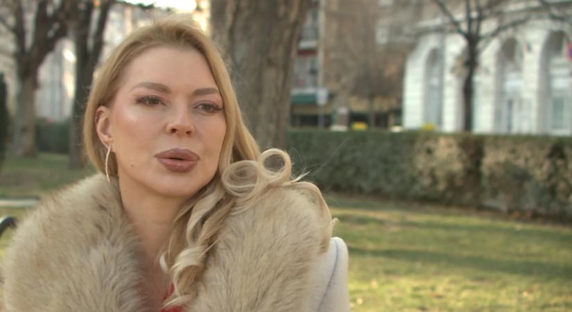 Monique Covet nárcisztikus édesapjáról vallott: „Mást sem próbáltam, csak egész életemben megfelelni”