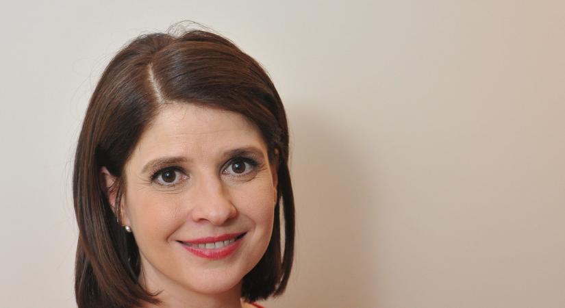 Kamerák elé állt Dióssy Klári, így néz ki a súlyos betegsége után