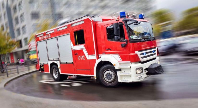 Újabb baleset Zalában, ezúttal árokba hajtott egy személygépkocsi