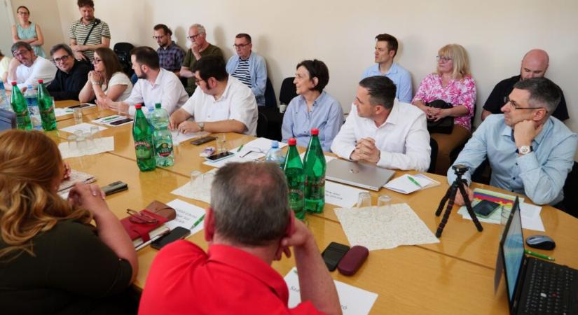 Tiszta Sor Médiatanácskozás képekben