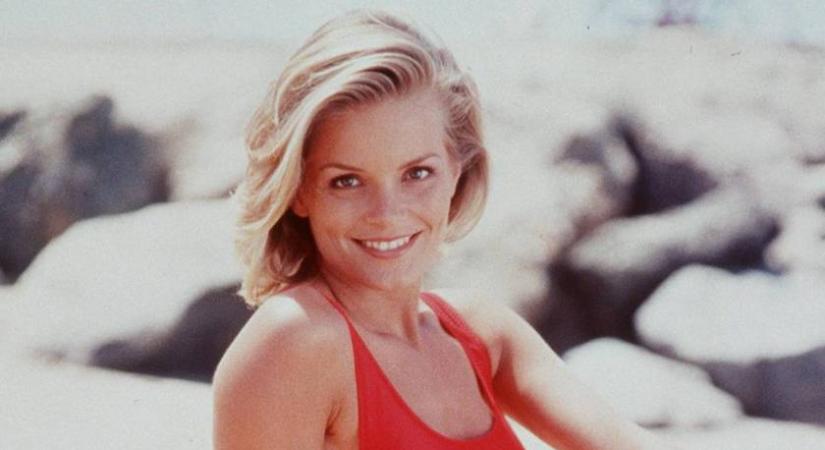 A Baywatch szőke bombázója volt: így néz ki 51 évesen négygyermekes anyaként