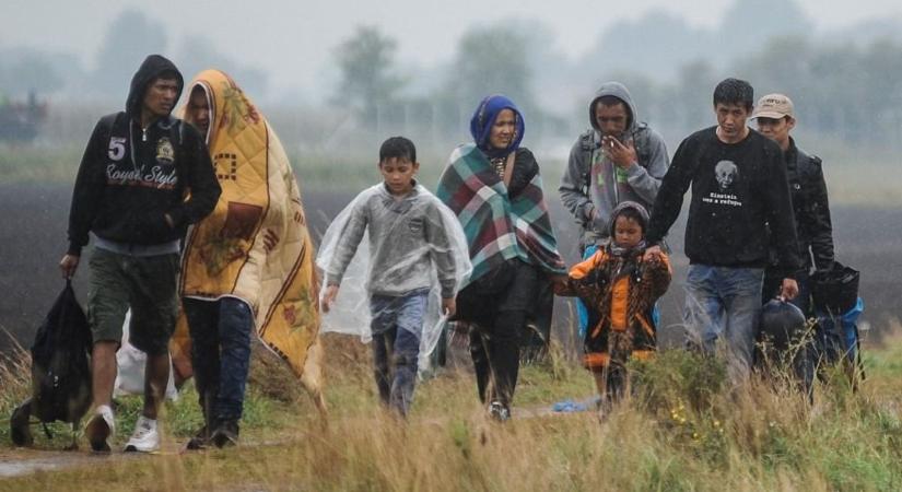 Az eddigi egyik legdurvább bevándorlási rendelet mehet át: EU-n kívüli gyűjtőpontok, örök életre szóló kitiltás – fellebbezés már nincs, ez Magyarországot is érinti