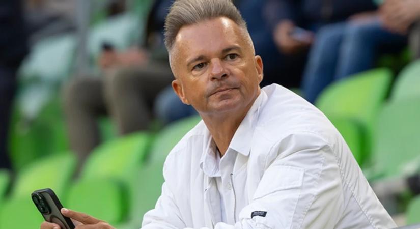 Megszakad a szív: Cooky utolsó útjára kísérte májusban elhunyt édesanyját