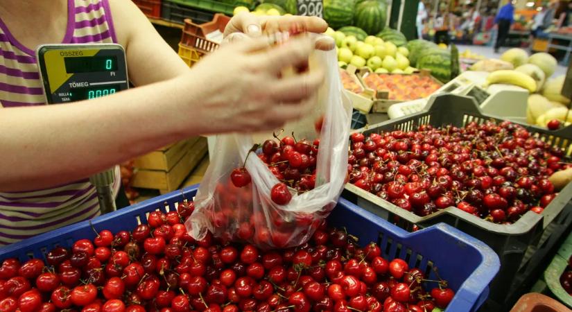 Méregdrága lesz a gyümölcs idén nyáron: Szakértők nyilatkoztak