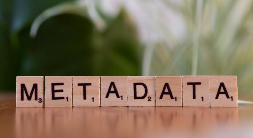 Metaadatcsapda: Miért kulcsfontosságú az adatvédelem, amikor az ügyvédek mesterséges intelligenciát használnak?