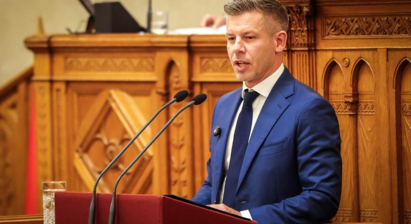 Berlinbe és Párizsba indult Magyar Péter, a héten az ír kormányfőt is fogadja