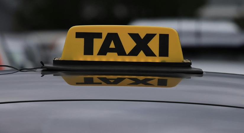200 milliónyi bevételt eltitkolt a taxis cég, emellett fiktív számlákat is kiállítottak