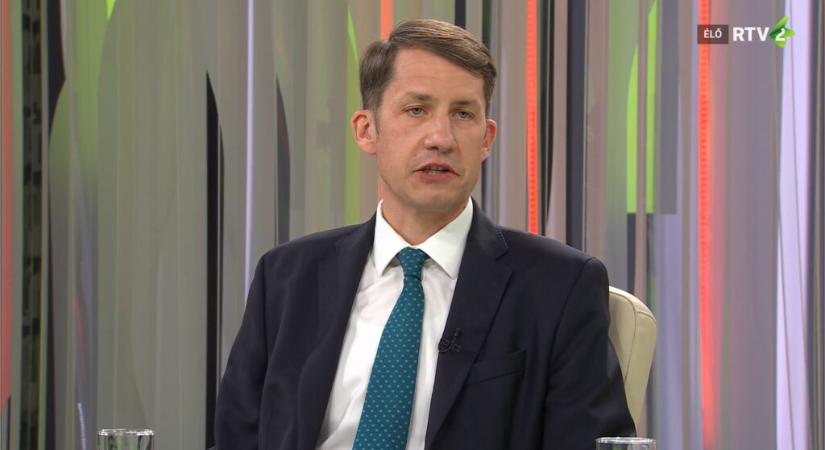 Pásztor: Az se biztos, hogy szerb nemzetiségűek voltak a zászlóégetés elkövetői