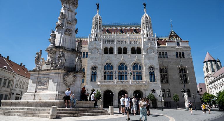Vannak még nyitott kérdések a Magyar-kormány hatalmi központjait illetően