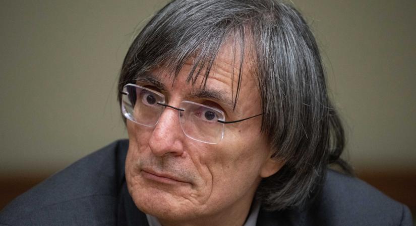 Minősíthetetlen hangnem vagy csak szakmai kritikák? Súlyos vádak az MTA most kinevezett főtitkára ellen