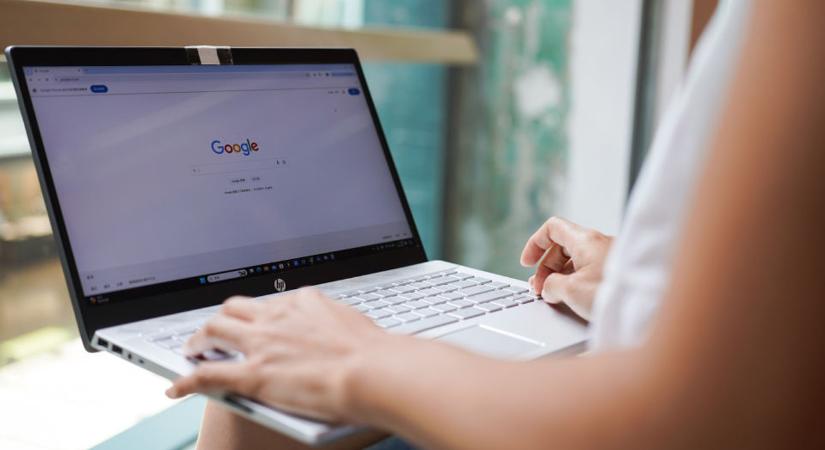 Tömegestől hagyják ott a Google keresőjét a felhasználók, nem kérnek a mesterséges intelligenciából