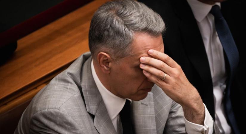 Lázárék titokban újabb kínai hitelt vettek volna fel – új részletek a hiányzó 286 milliárdos forrás ügyében