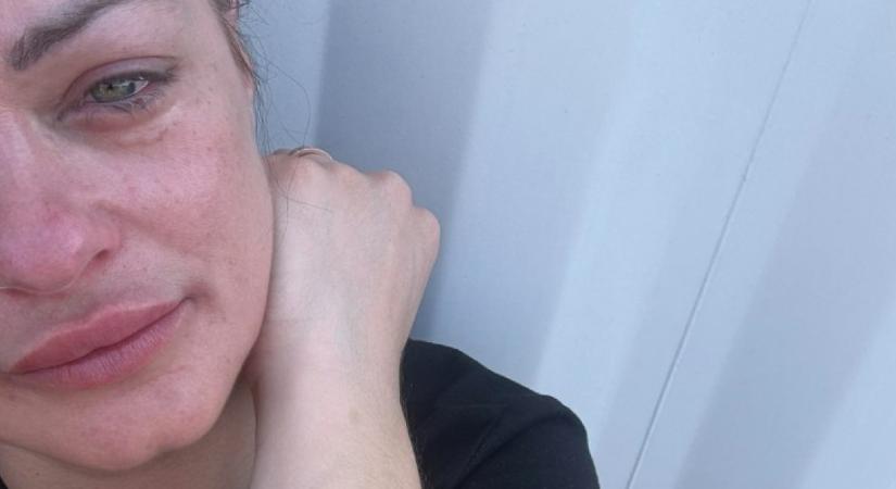 „Nem megy tovább” – Összeomlott a magyar fitnesz-világbajnoknő, zokogva jelentette be a drámai hírt