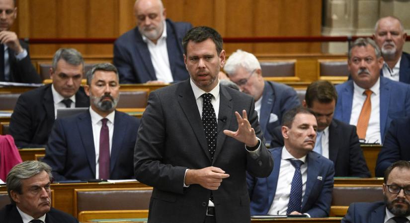 42 új HÉV-et tud venni Vitézy az uniós pénzből
