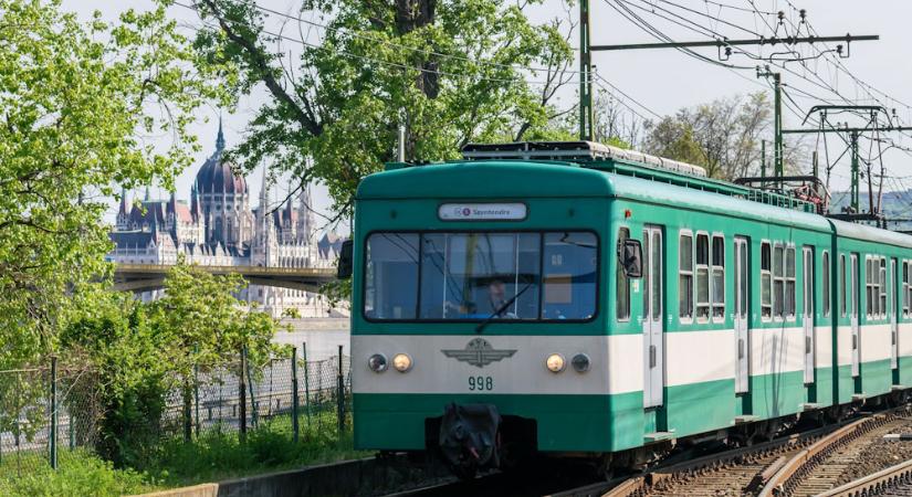 Jó hír: a TISZA-kormány lecseréli a szentendrei, a csepeli és a ráckevei HÉV szerelvényeit