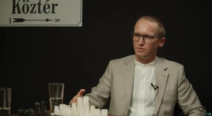 Újabb lemondás! Távozik a népszerű közéleti szereplő