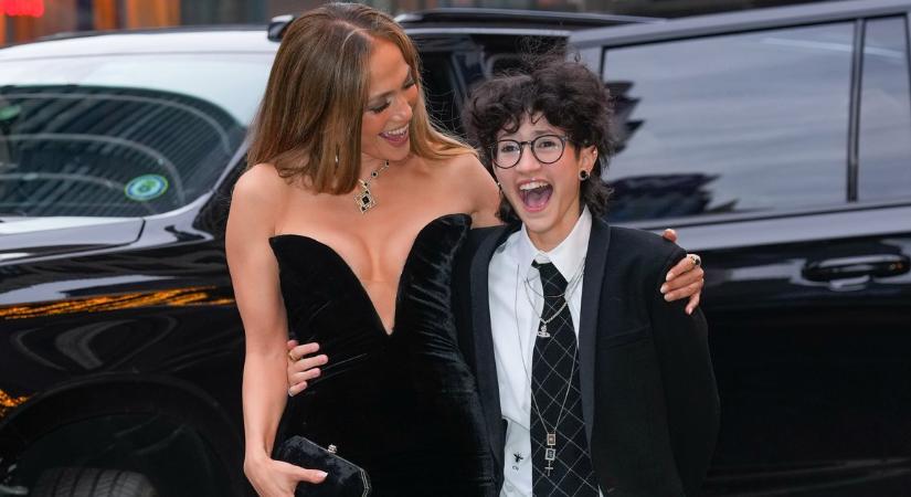 Fiúként tekint magára Jennifer Lopez lánya: a 18 éves Emme mostantól az Oskar nevet használja