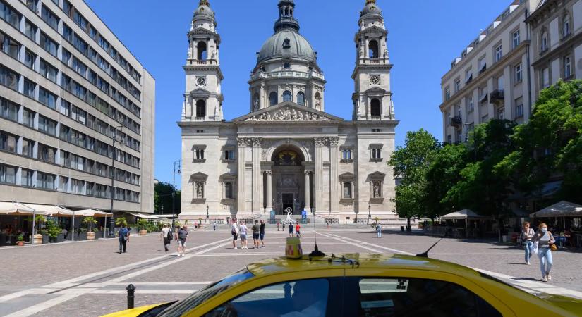 TaxiTrack: új applikációval szigorítja és átláthatóbbá teszi a taxizást a BKK