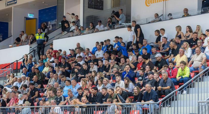 Fantasztikus futsalünnep Nyíregyházán! Ott voltál te is? Mutatjuk... (fotókkal)