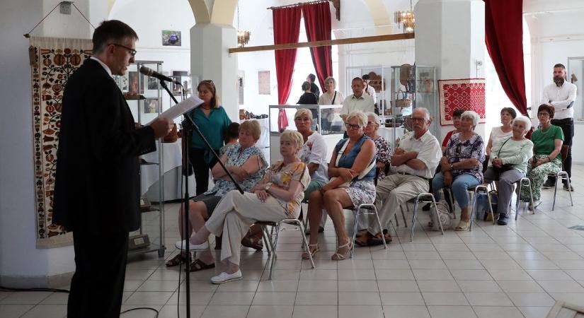 Titkok a kastély falai között: életre kelt a hagyomány