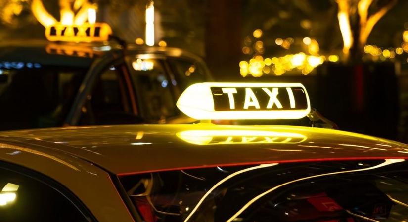 Brutális pénzeket titkolt el a taxis cég, még az ellenőrök is meglepődtek