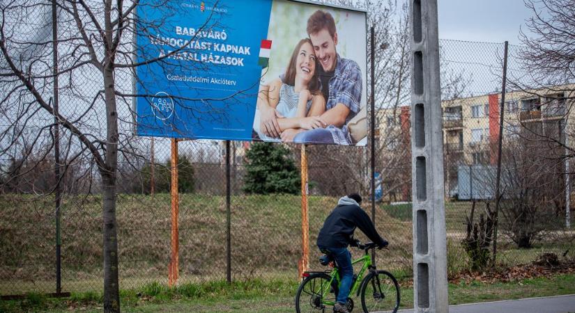 25 ezer Babaváró hiteles lehet bajban, több millió forintot kellhet kifizetniük rövid időn belül
