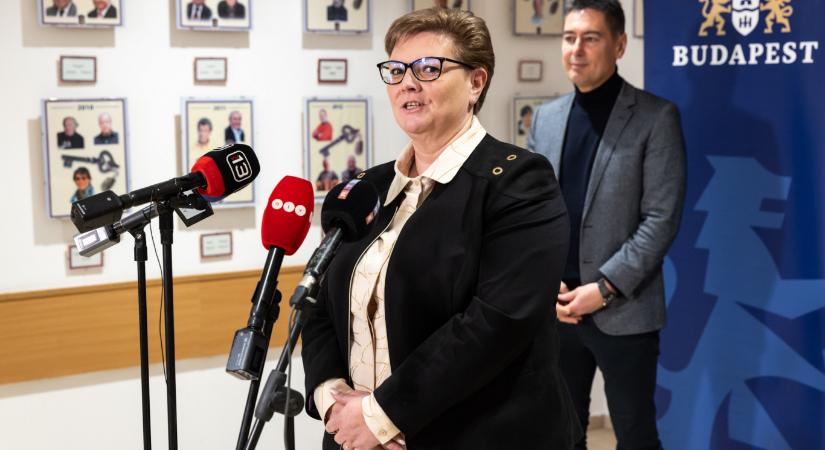 A XV. kerületi önkormányzatnál is megjelent a Központi Nyomozó Főügyészség