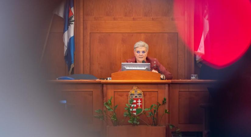 A XV. kerületi önkormányzatnál is házkutatást tartott kedden az ügyészség