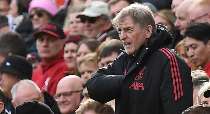 Szörnyű hírrel sokkolta a világot a Liverpool legendás focistája