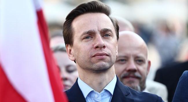 A lengyel szélsőjobboldal Zelenszkij UPA-rendelete miatt meg akarja akadályozni Ukrajna EU-csatlakozását