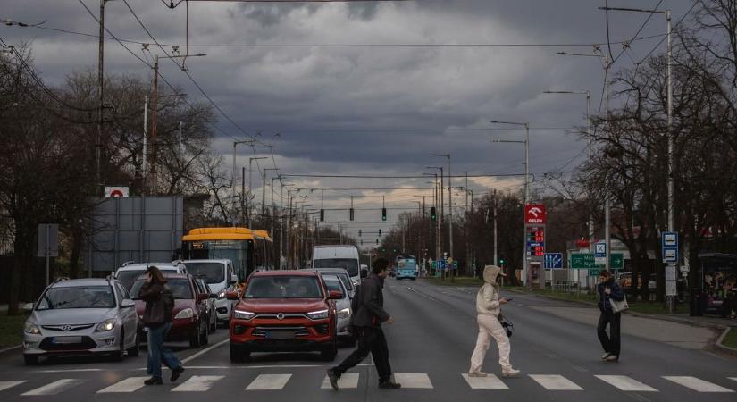 Nem árt figyelni az eget, fordulat készülődik – ilyen lesz az időjárás holnap Hajdú-Biharban