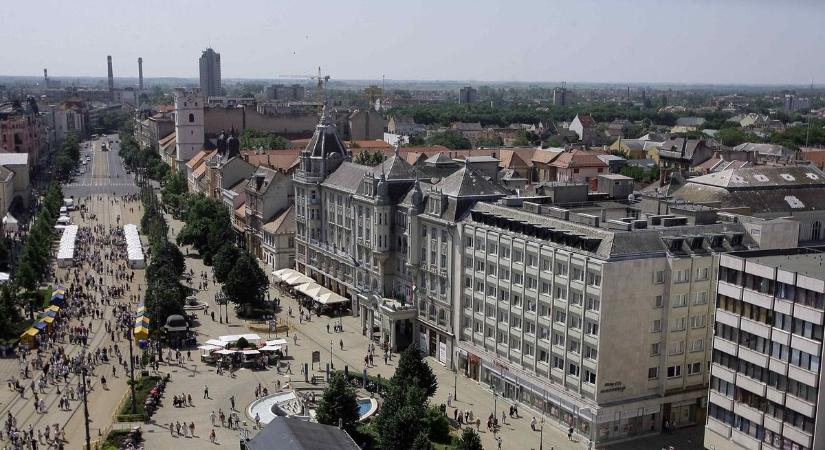 A nagy debreceni ganggubanc: a szabad ég alatt vegzálták a lakókat és turbékoltak, itt csak egy megoldás maradt