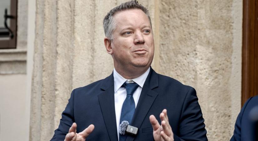 Leváltotta a katasztrófavédelem és a büntetés-végrehajtás vezetőjét Pósfai Gábor belügyminiszter