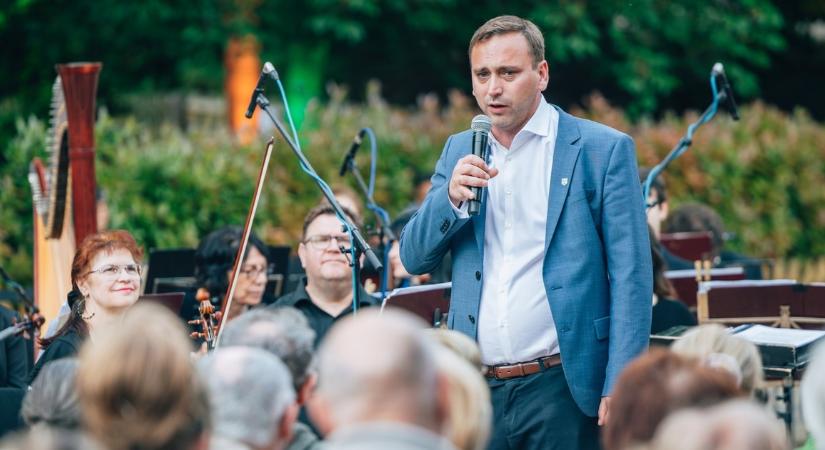 Őrsi Gergelyt és Molnár Zsoltot is előállították az óbudai korrupciós ügyben