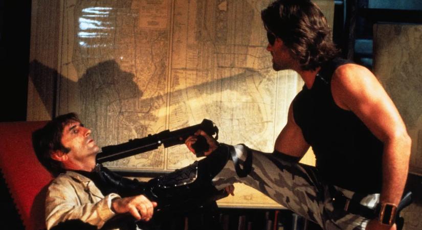 Zack Snyder kimenekít minket New Yorkból: jön Kurt Russell filmjének remake-je