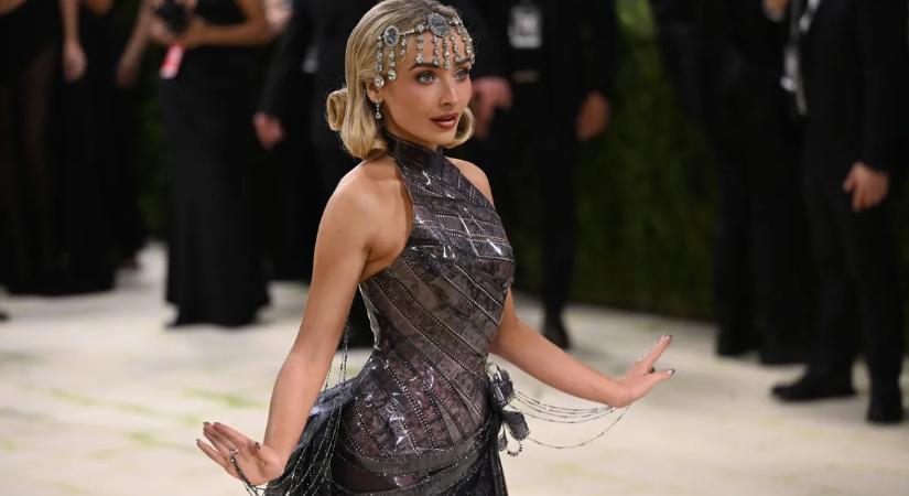 Sabrina Carpenter távoltartási végzést kért zaklatója ellen
