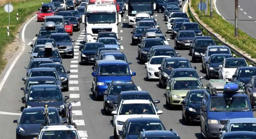 Pécsiek! Így kerülhetjük el a horvát autópályán a dugókat